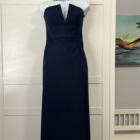 BCBG MAXAZRIA Elias Strapless Gown - Picture 8 of 12